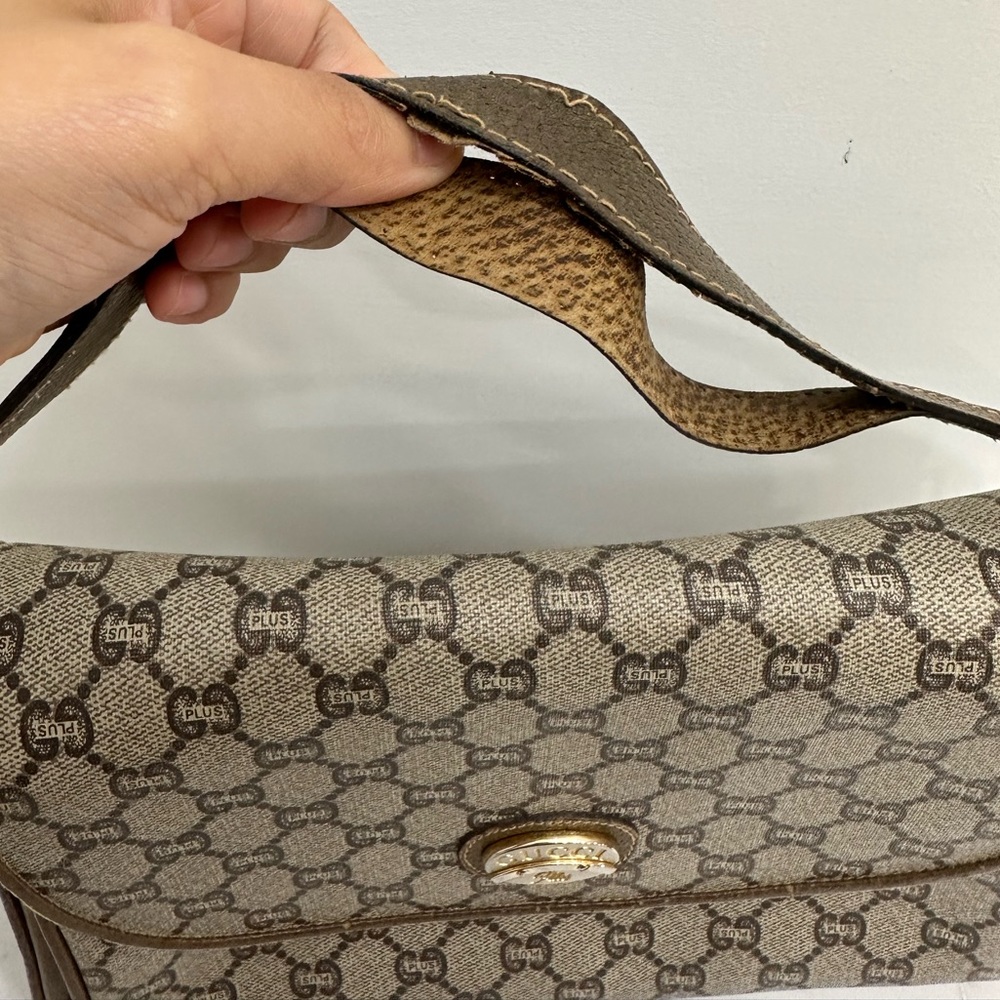Gucci monogram purse - Picture 10 of 13